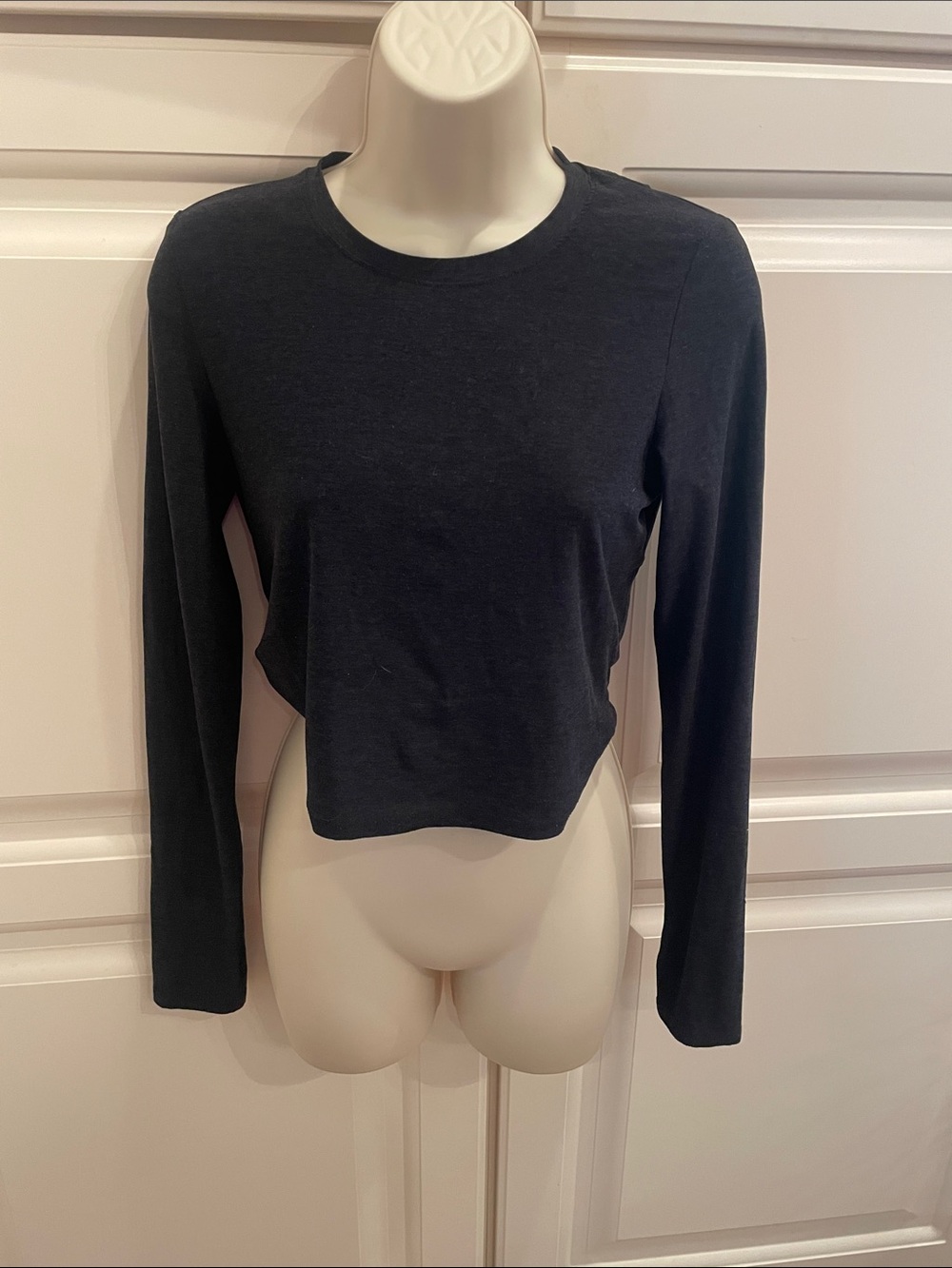Beyond Yoga top with keyhole back sz M